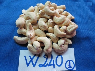 Cashew Nuts,almond Nuts,pistachio Nuts,betel Nuts For Sale