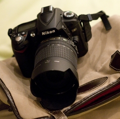 NIKON D700 12MP DSLR Camera......Canon EOS 40D - Canon EF-S 17-85mm IS lens