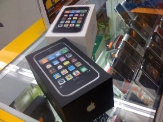 BRAND NEW UNLOCKED IPHONE 4G 64GB,NOKIA N97,XPERIA X10 AND MANY MORE