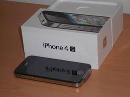 For sell:Apple iphone 4s 64gb, Blackberry  tk victory Arabic AND English Keyboard