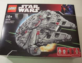 Lego Ultimate Collector's Millennium Falcon - Star Wars Set 10179