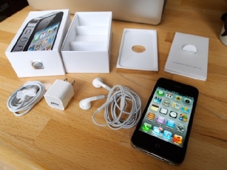 For Sale Brand New Unlocked Apple Iphone 4s 64gb
