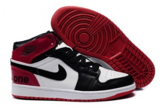Air Jordan 1 Man New 26    