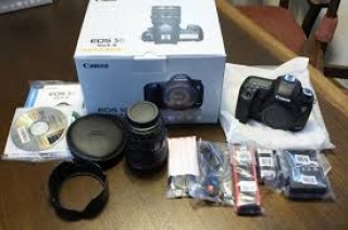 Wts:Nikon D7000,Nikon D90,Nikon D700,Nikon D5000 vs Canon 550D,5D