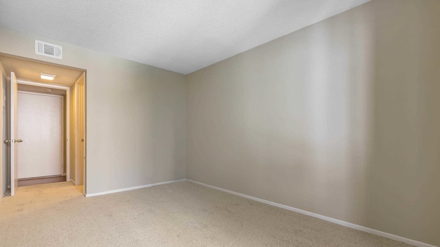 Apartment for rent in Los Angeles.