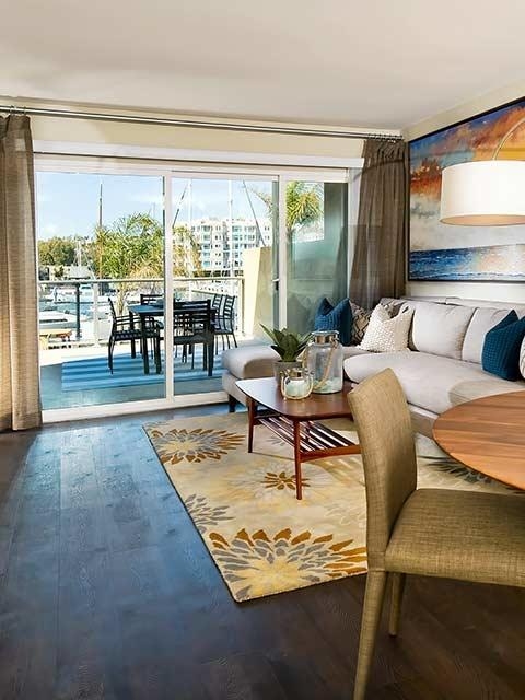 763 sq. ft. Marina del Rey - ready to move in.