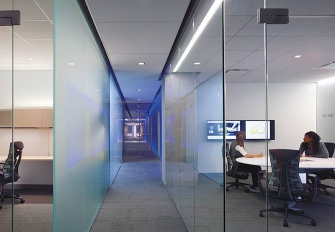 Acrylic Noise Barrier Also Gives A Visual Enjoyment