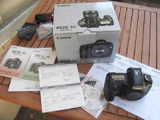 Canon EOS 600D 18MP Digital SLR Camera