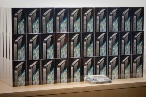 Brand New Apple Ipad 2, Apple Iphone 32gb And Four Digital Blackberry Sales