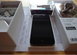 Selling  Apple Iphone 4g 32gb , Apple Ipad 2 Wi-fi 3g 64gb