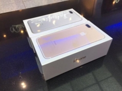 iPhone 7 Plus 128GB Jet Black 