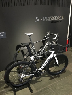  2017 Specialized S-Works Demo 8