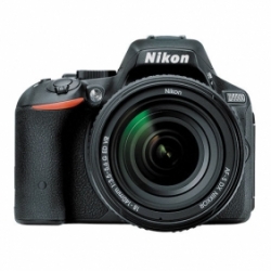 Nikon D5500 DSLR Camera 24.2MP With Nikon 18-140mm f3.5-5.6G ED VR Lens