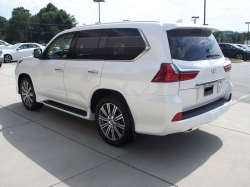 2016 GCC Spec Lexus LX 570 Sport Utility
