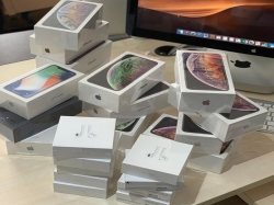 wholesales iPhone Xs Max ,iPhone X ,Galaxy S10Plus ,S10 5G Original Mobiles