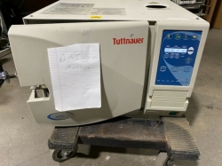 Tuttnauer EZ1h0P Fully Automatic Autoclave